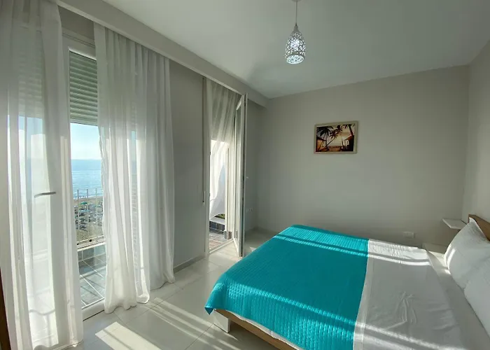 Avenir * Durrës