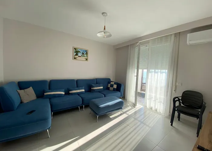 Avenir * Durrës